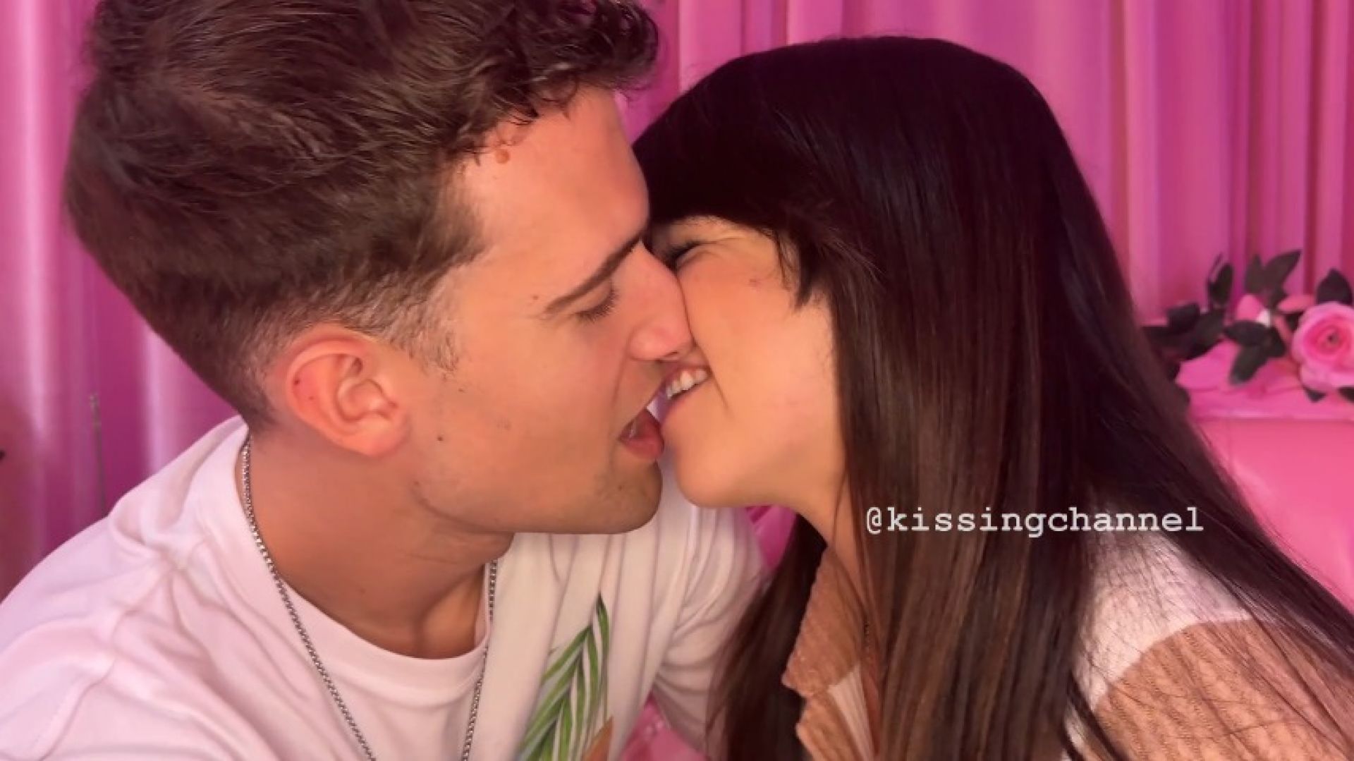 Jason Pierce and Mochi Mona Kissing Part2 Video1