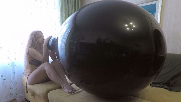 Katya B2P Black Olympic45 Balloon