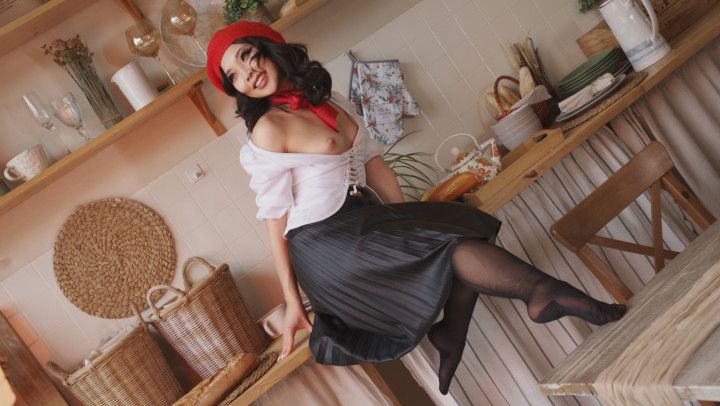 Expedition 33 | LUNE