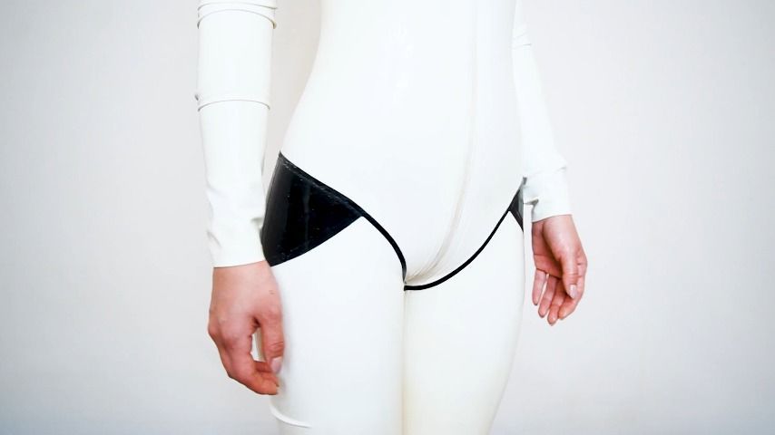 4K TV SALE : ANDROID PURE LATEX