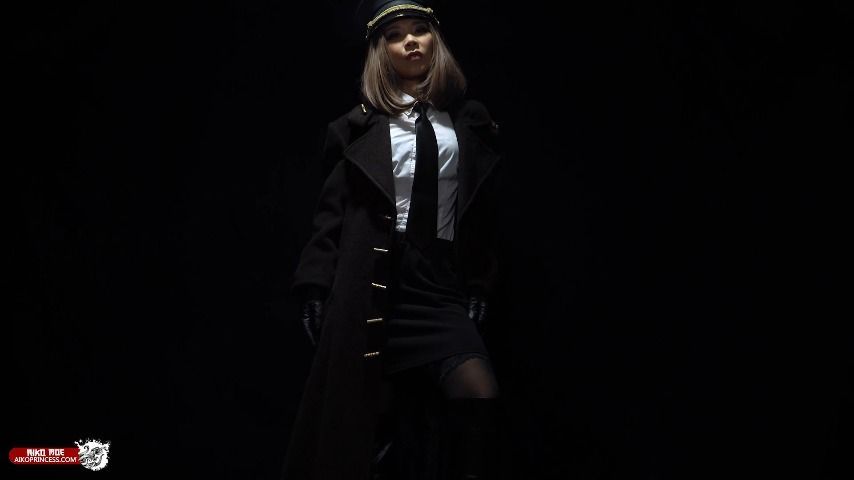 INTERROGATOR MILITARY GIRL