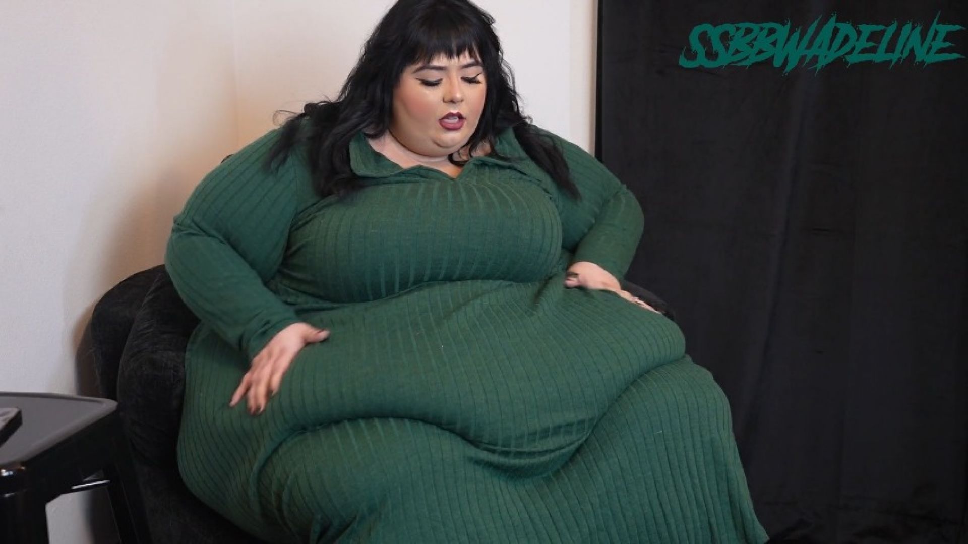 Adeline's New Dress Try-On