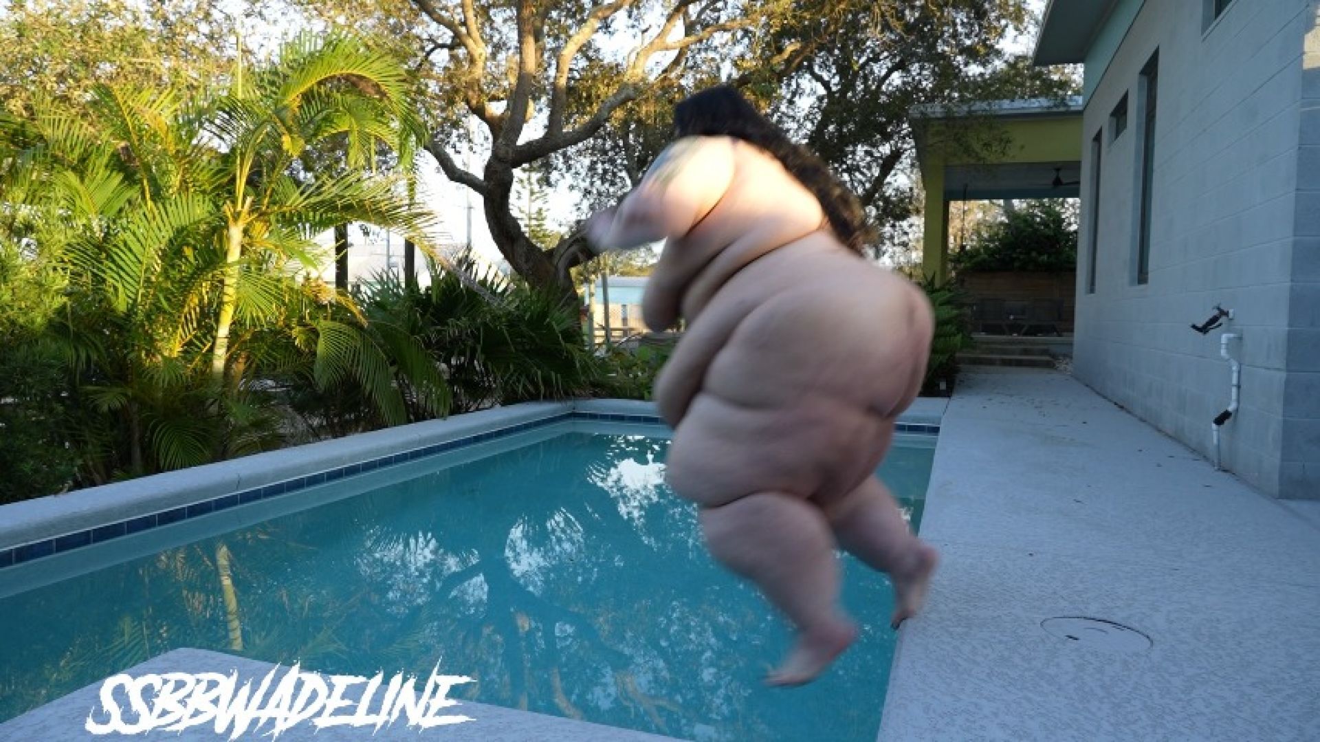 SSBBW Adeline's Nude Plunge &amp; Swim