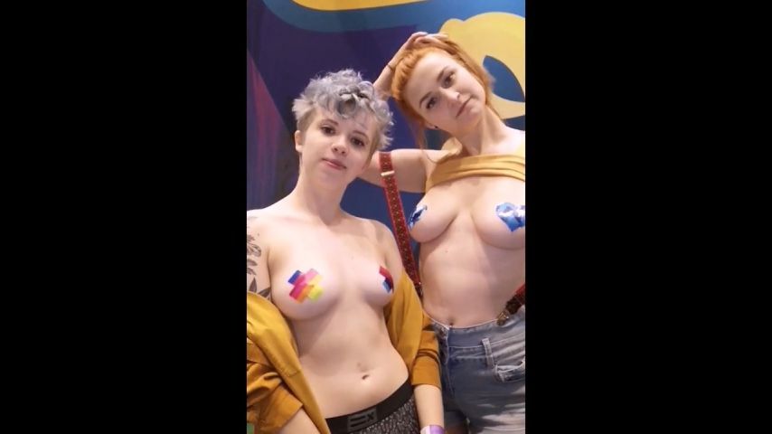 Natie and Margo PDA at AVN