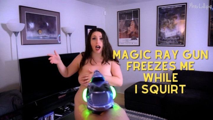 Magic Ray Freezes Me While I Squirt