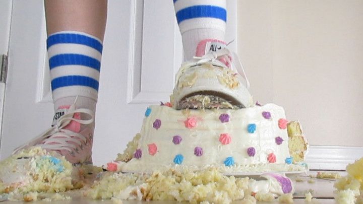 Cake vs Converse