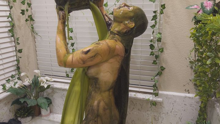 Poison Ivy's Spa Night