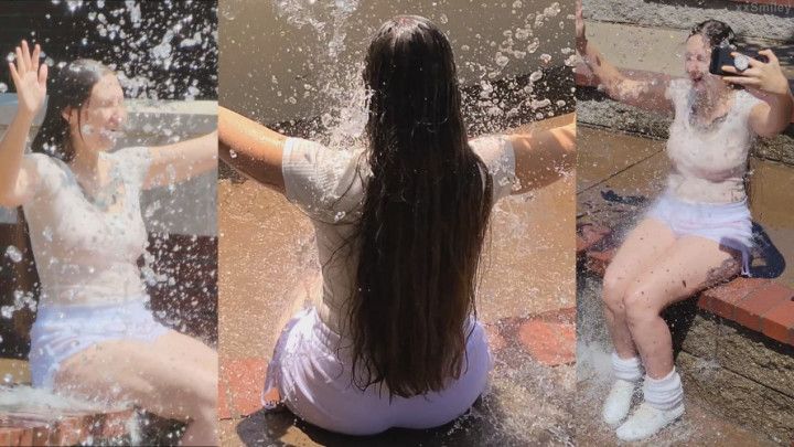 Splash Zone at the Whale show