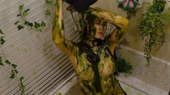 Poison Ivy's Spa Night second angle
