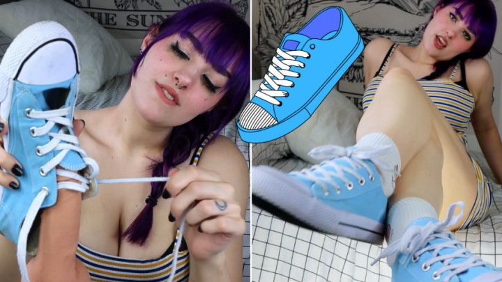 Fuck my sneakers &amp; cum on my face