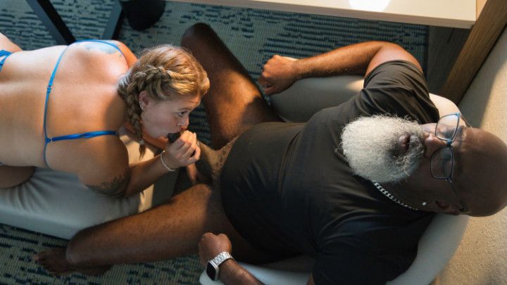 Lunch date with Lexi