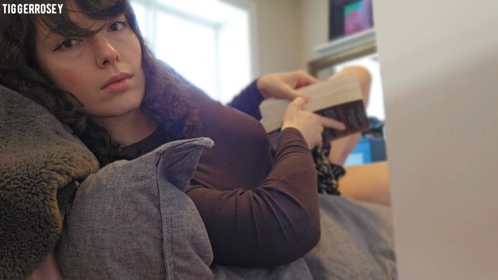 Behind Closed Doors Sinner step-Sister