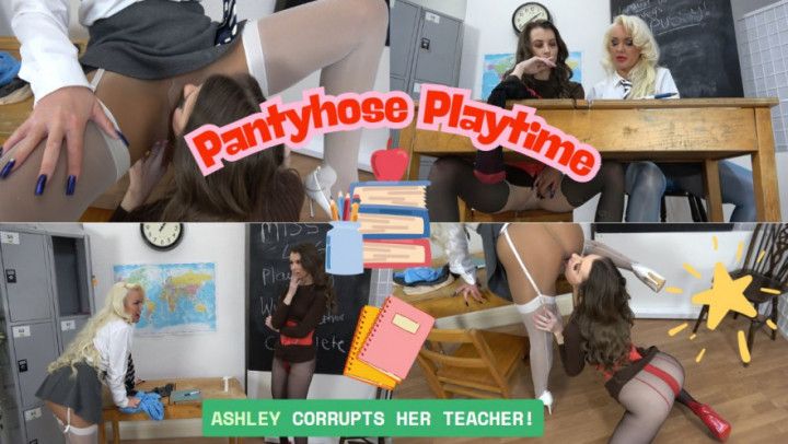 Pantyhose Licking Playtime GIRL/GIRL