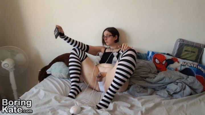 Hucow Breast Pumping and Chastity