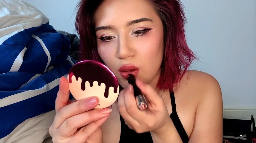 Different Lipsticks from Light to Dark