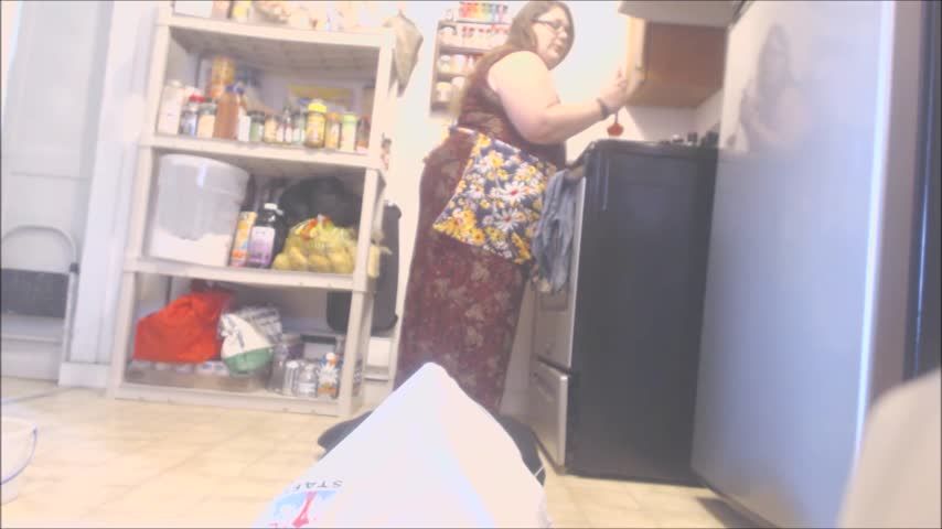 Aunt Susanna's Leaky Sink