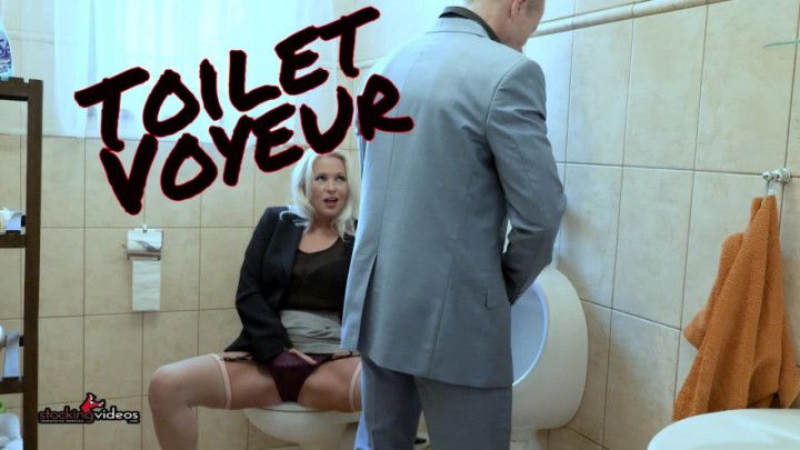Toilet Voyeur
